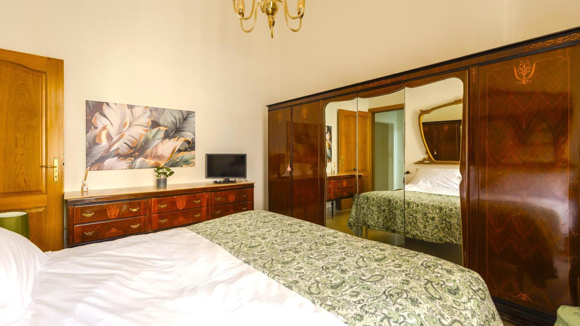 Hostly-La Casa Di Marta-Two Steps From The Tower Apartment ปิซา ภายนอก รูปภาพ