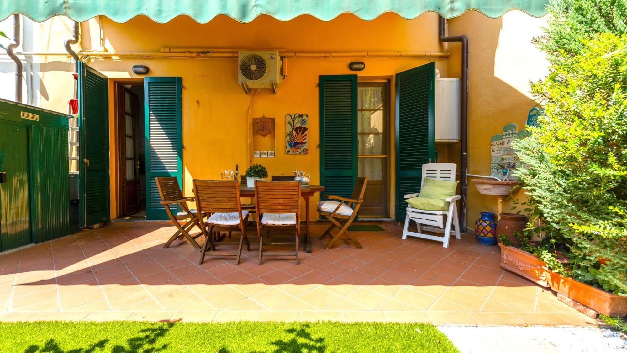 Hostly-La Casa Di Marta-Two Steps From The Tower Apartment ปิซา ภายนอก รูปภาพ